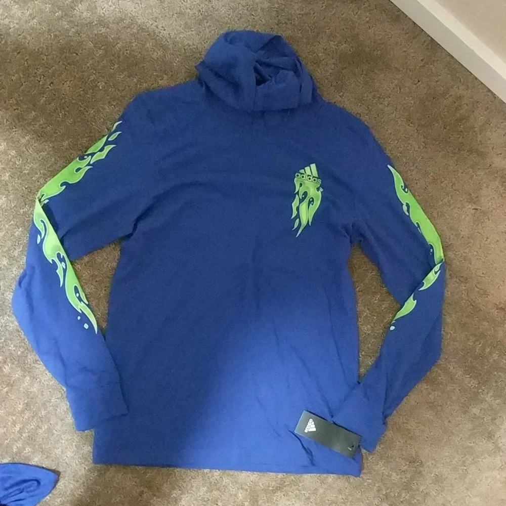 Adidas hooded long sleeve size boys L 14-16 - Picture 1 of 3